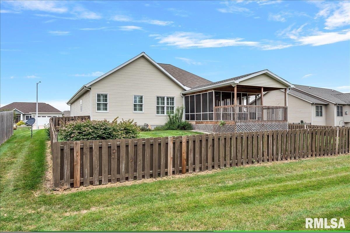 608 Burberry Lane Rochester, IL 62563 - Photo 44 of 46