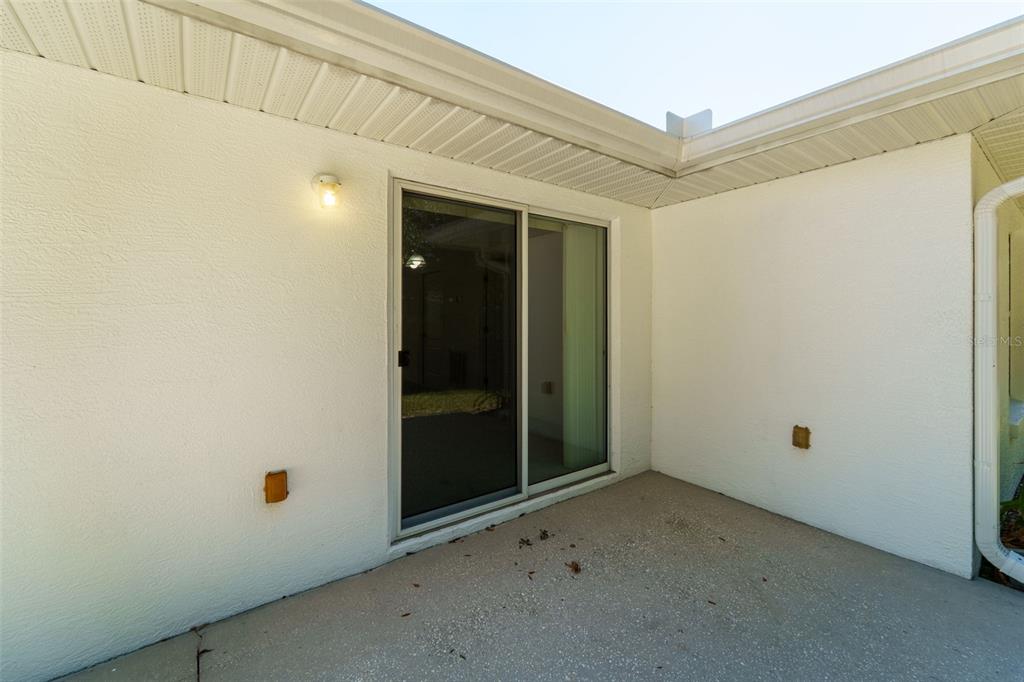 729 Longfellow Terrace Inverness, FL 34450 - Photo 27 of 37 a view of an empty room