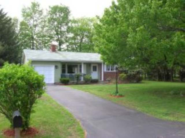 3 Birch Road Kinderhook, NY 12184 - Photo 2 of 9 Photo 2