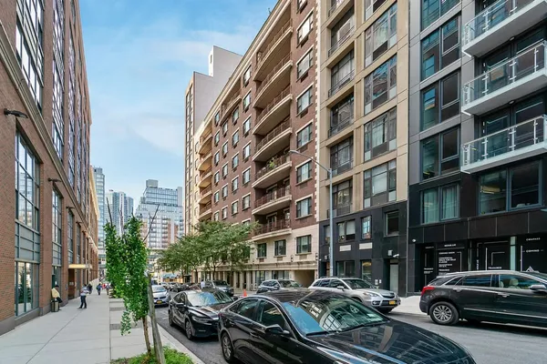 $599,000 | 41-26 27th Street, Unit 2B | Long Island City