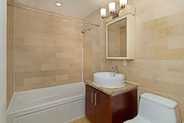 $599,000 | 41-26 27th Street, Unit 2B | Long Island City