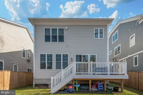$1,800,000 | 10008 Dickens Avenue, Bethesda, MD 20814