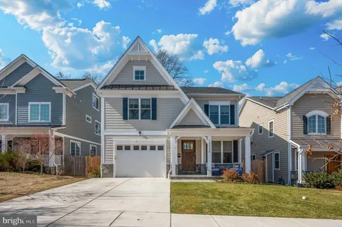 $1,800,000 | 10008 Dickens Avenue, Bethesda, MD 20814
