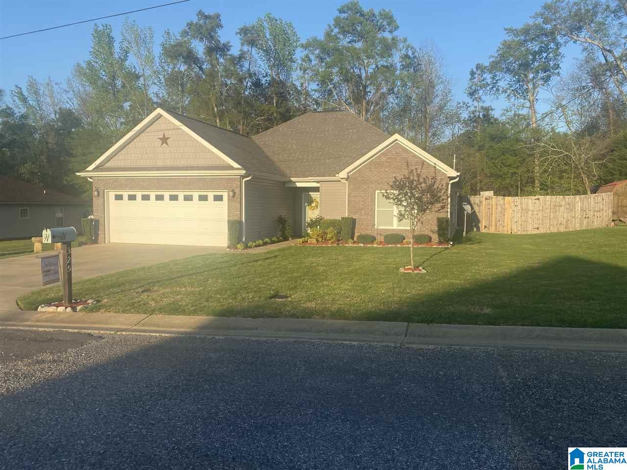 325 Battle Circle Clanton, AL 35045 - Photo 8 of 46