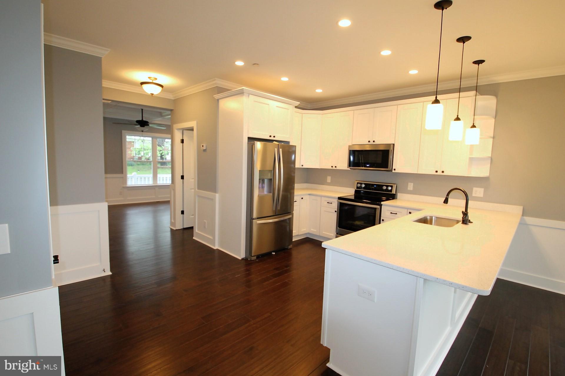 263 Carroll Road Pasadena, MD 21122 - Photo 7 of 21 Kitchen