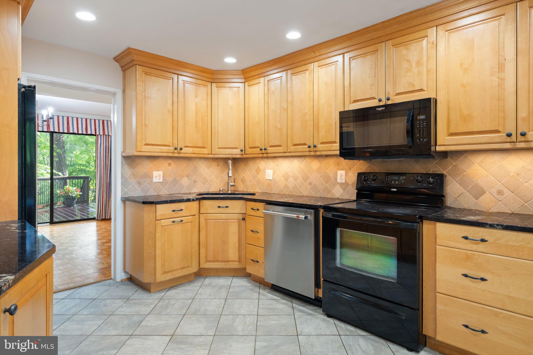 11733 Indian Ridge Road Reston, VA 20191 - Photo 16 of 43 Gallery Image 16