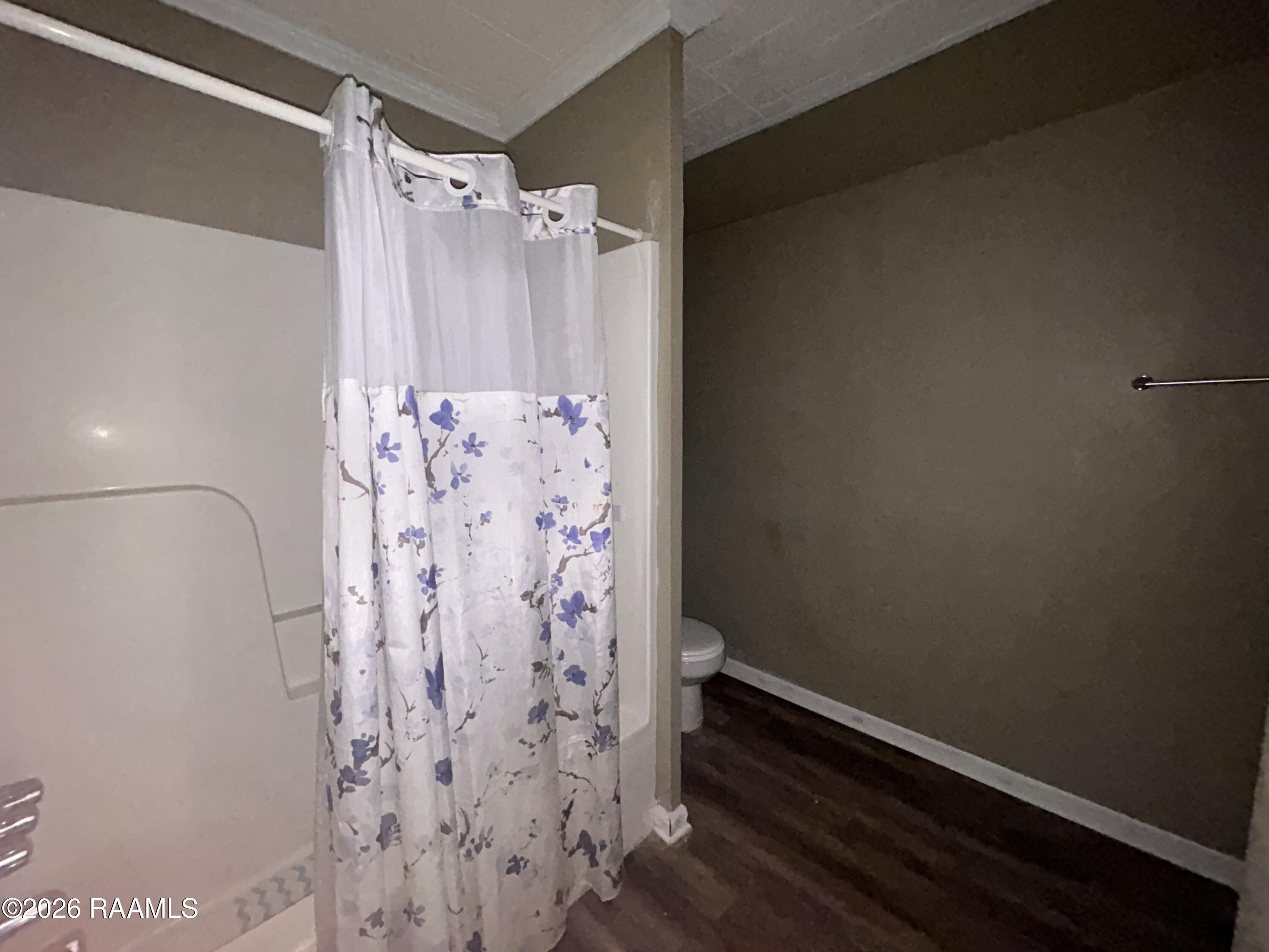 306 South Severin Street Erath, LA 70533 - Photo 12 of 16 Bathroom