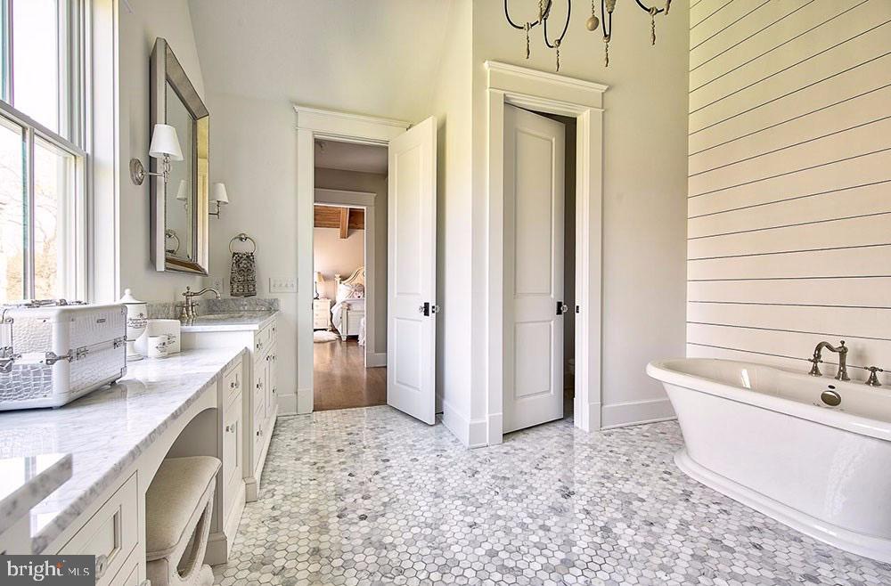 3918 Briar Knoll Circle Phoenix, MD 21131 - Photo 3 of 12