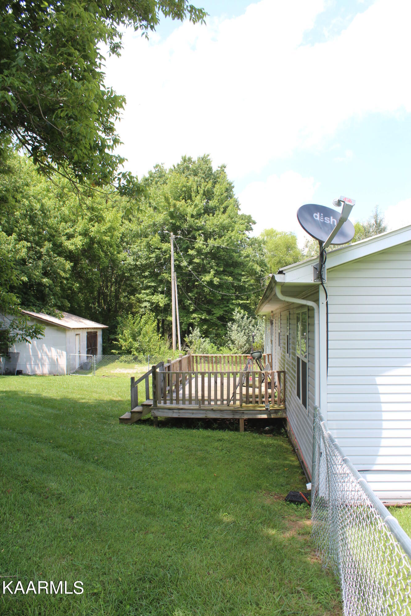 1021 Lincoln Road Jamestown, TN 38556 - Photo 7 of 22 007