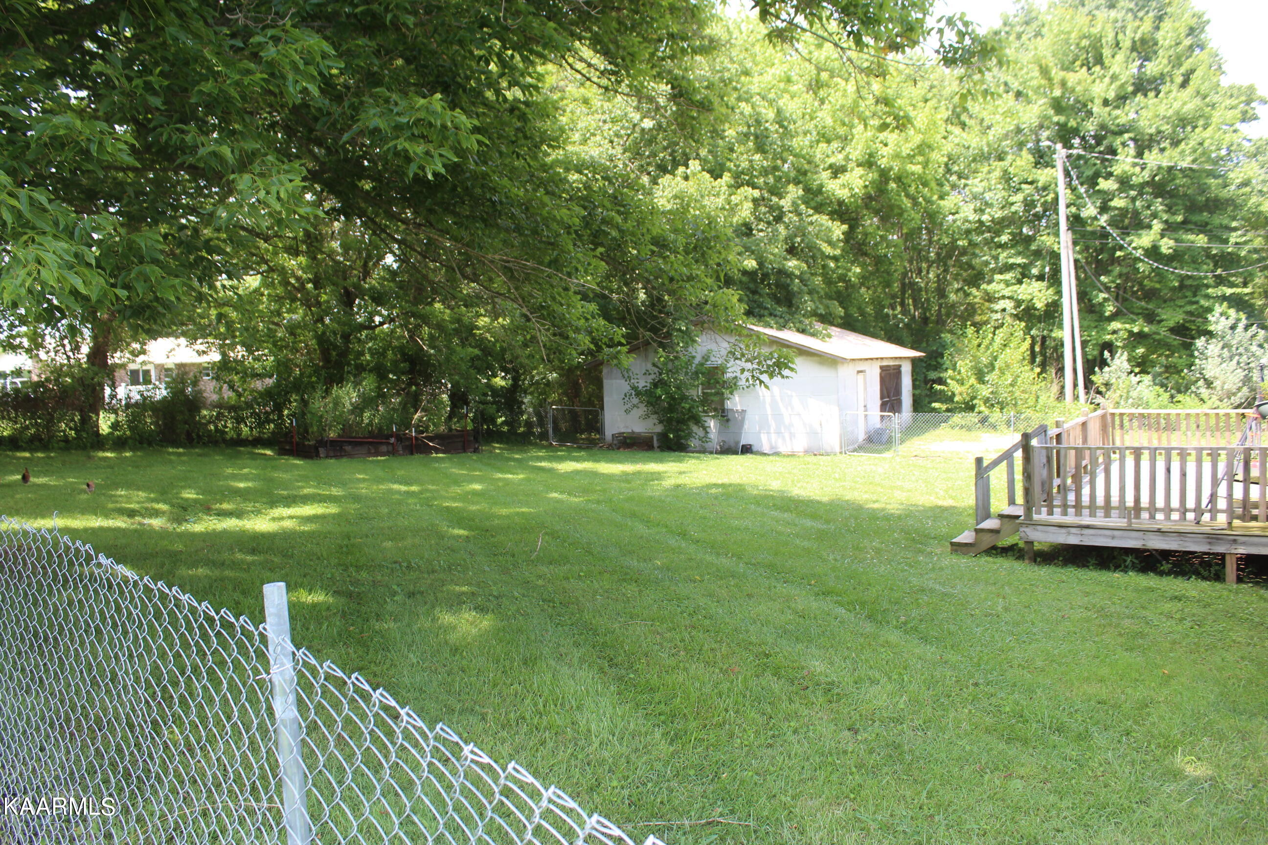 1021 Lincoln Road Jamestown, TN 38556 - Photo 8 of 22 008