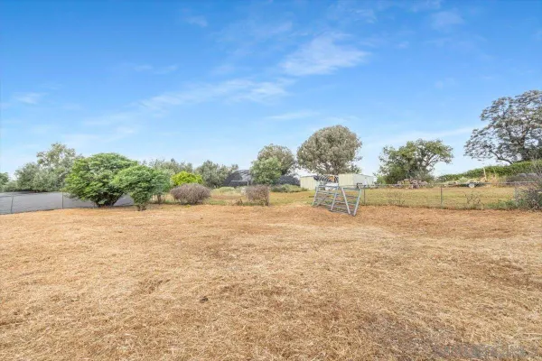 $799,999 | 715 Hunter Street, Ramona, CA 92065