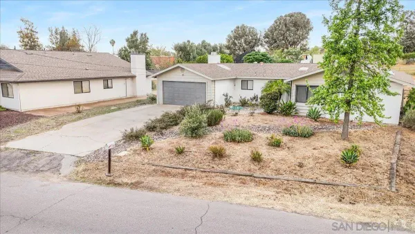 $799,999 | 715 Hunter Street, Ramona, CA 92065