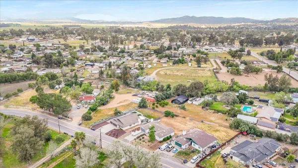 $799,999 | 715 Hunter Street, Ramona, CA 92065