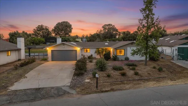$799,999 | 715 Hunter Street, Ramona, CA 92065