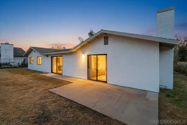 $799,999 | 715 Hunter Street, Ramona, CA 92065