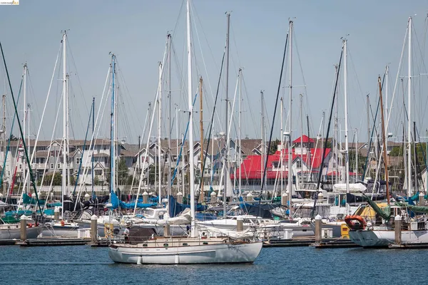 $355,000 | 24 Bayside Court, Richmond, CA 94804