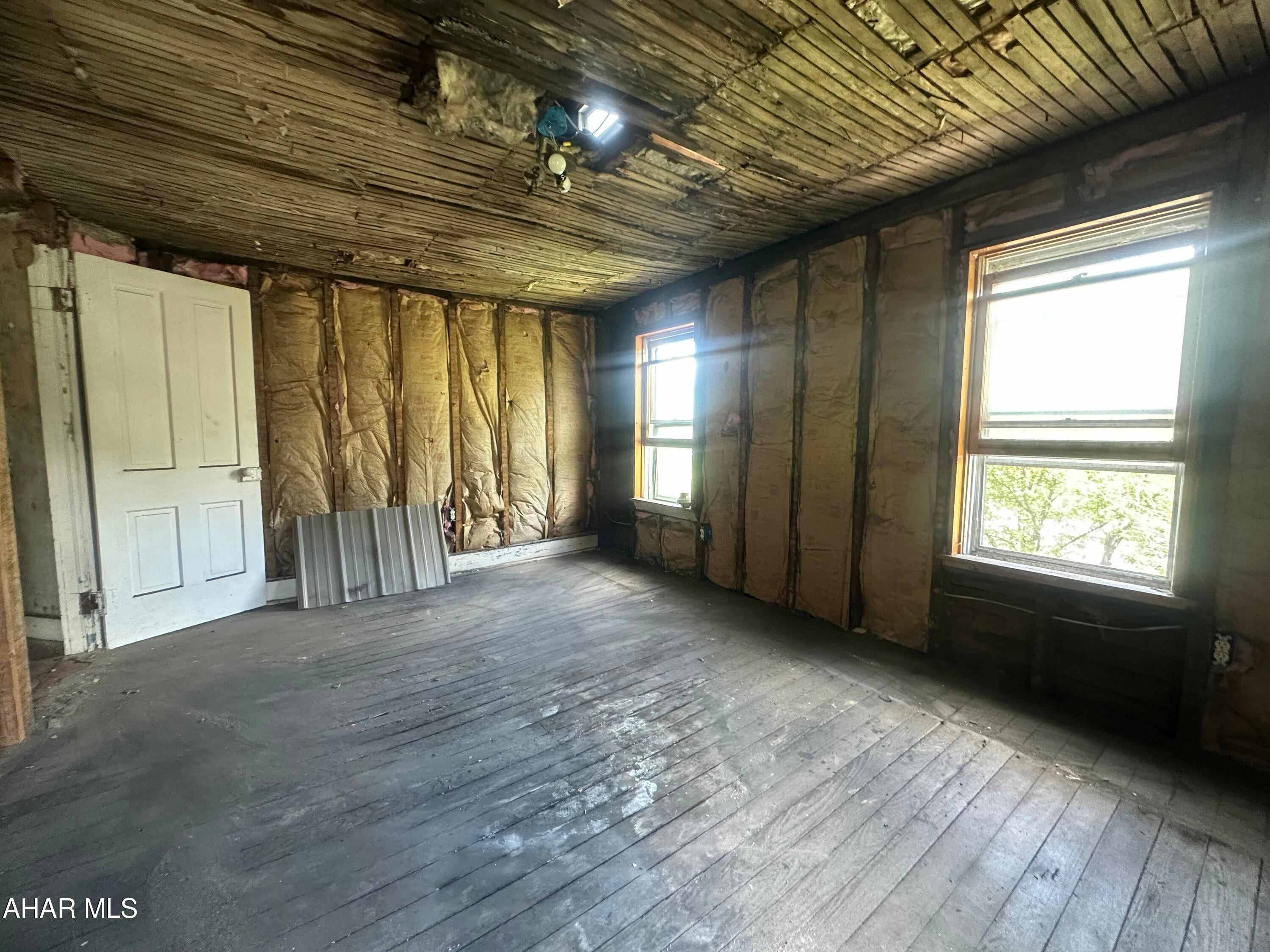 127 Upper Road Portage, PA 15946 - Photo 42 of 43 Gallery Image 42