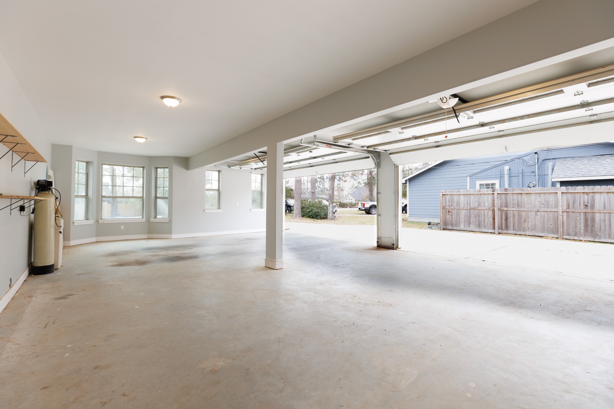 2504 Southline Road Conroe, TX 77384 - Photo 18 of 20 a view of empty room with wooden floor
