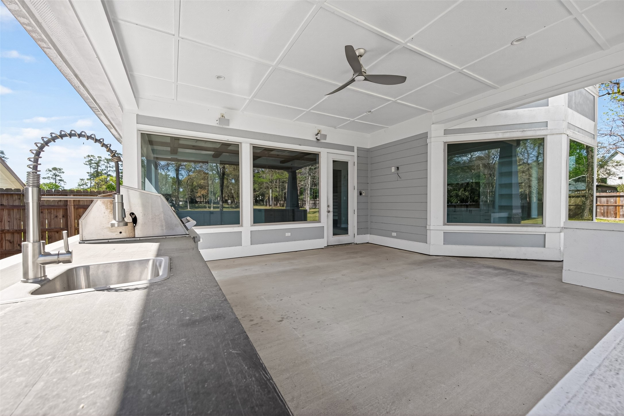 2504 Southline Road Conroe, TX 77384 - Photo 25 of 26 a swimming pool with a outdoor space