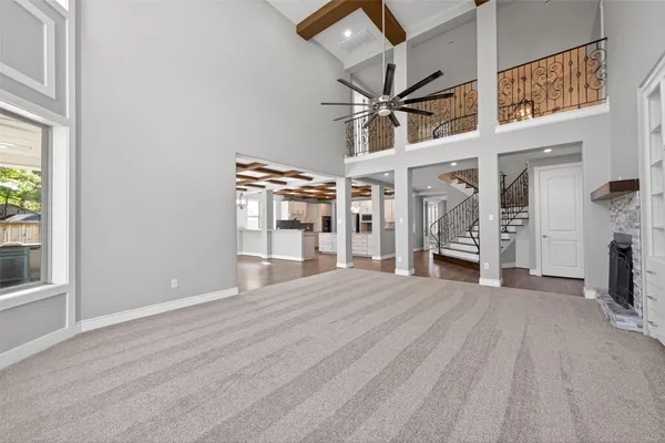 a view of walk in closet