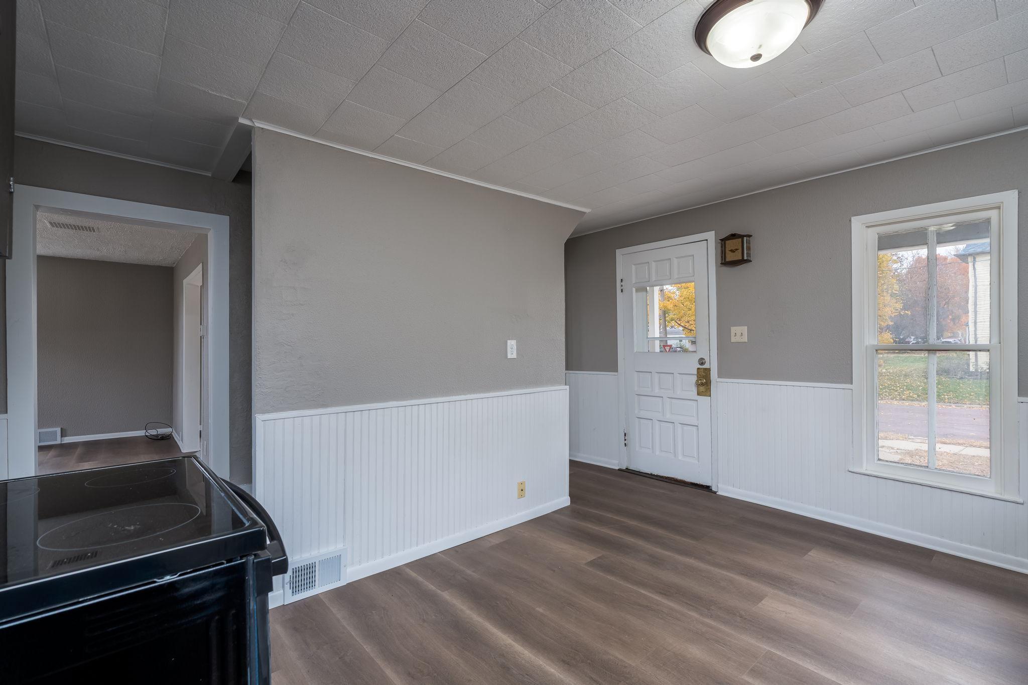 606 Smith Street Northeast Mapleton, MN 56065 - Photo 14 of 40