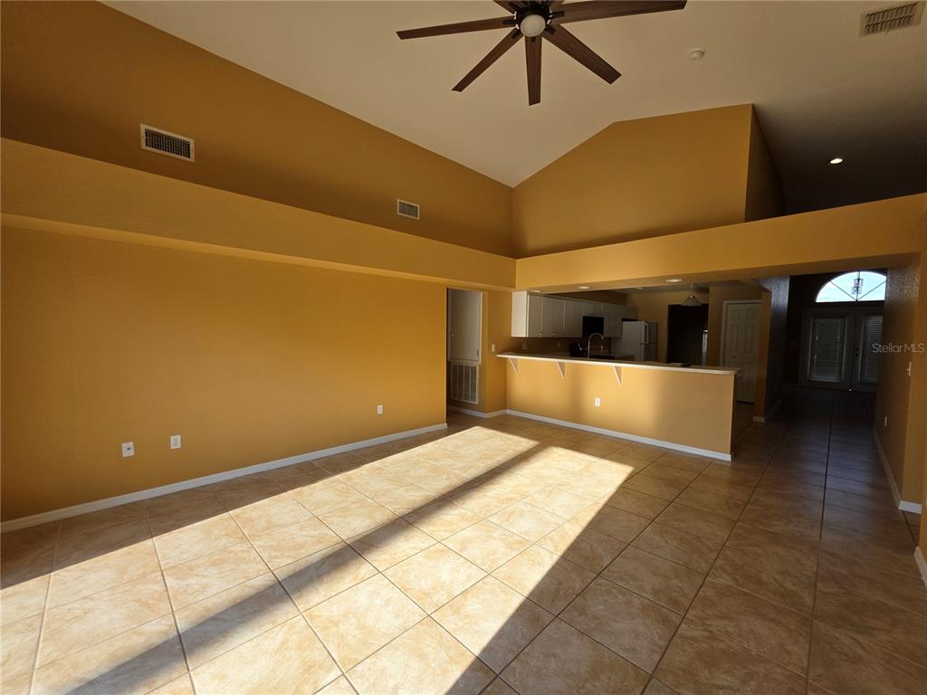 4532 Great Blue Heron Drive Lakeland, FL 33812 - Photo 11 of 33 a view of a indoor basketball court