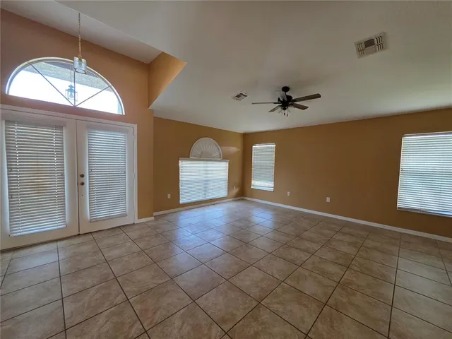 $2,100 | 4532 Great Blue Heron Drive, Lakeland, FL 33812
