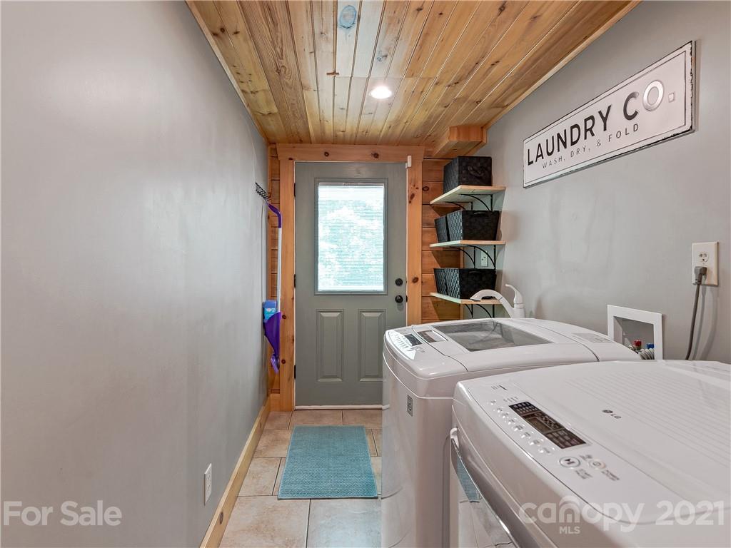 22 Shuler Road Candler, NC 28715 - Photo 32 of 38 Gallery Image 32