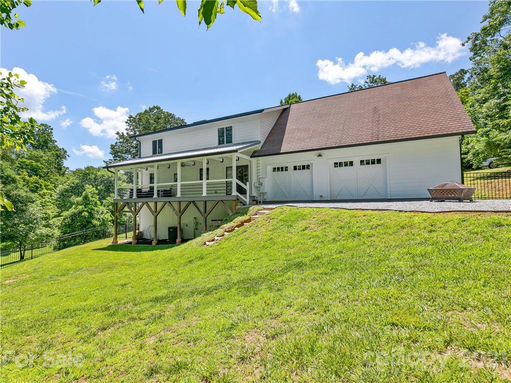22 Shuler Road Candler, NC 28715 - Photo 34 of 38 Gallery Image 34