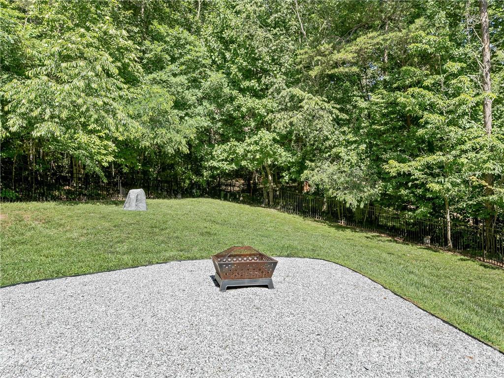 22 Shuler Road Candler, NC 28715 - Photo 35 of 38 Gallery Image 35