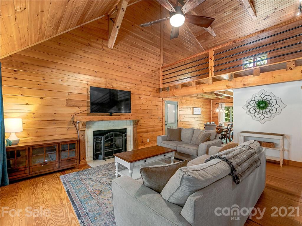 22 Shuler Road Candler, NC 28715 - Photo 5 of 38 Gallery Image 5