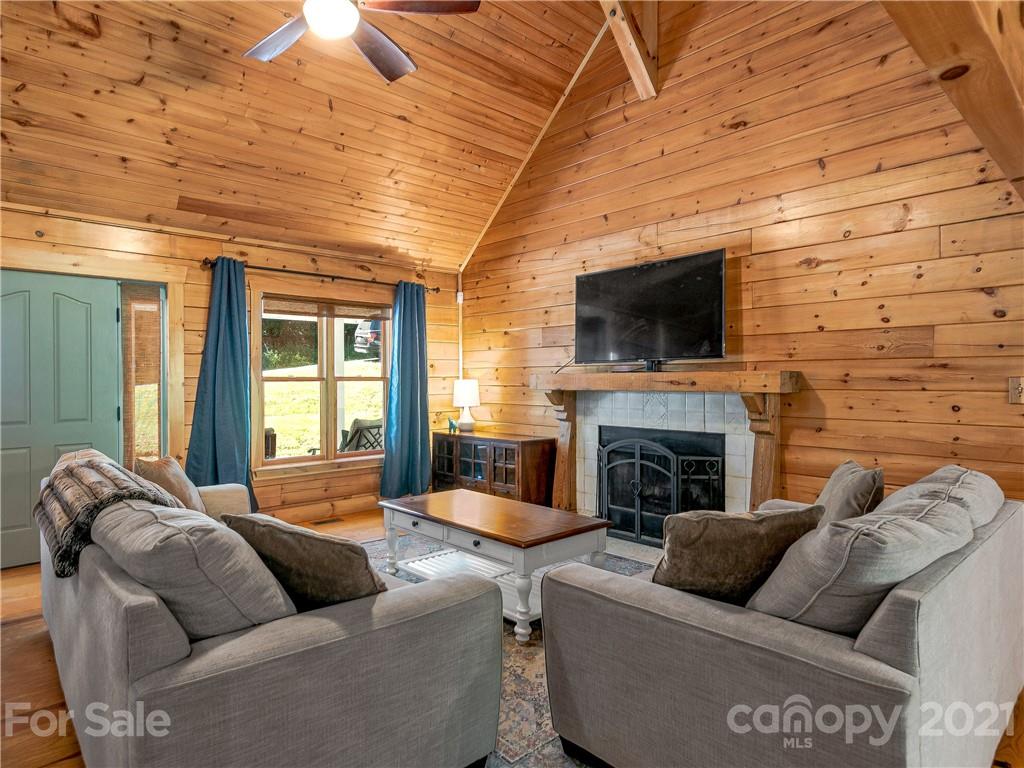22 Shuler Road Candler, NC 28715 - Photo 7 of 38 Gallery Image 7