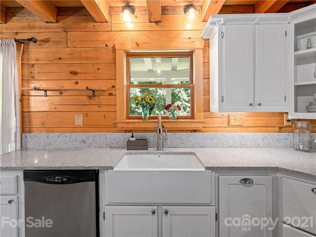 22 Shuler Road Candler, NC 28715 - Photo 10 of 38 Gallery Image 10