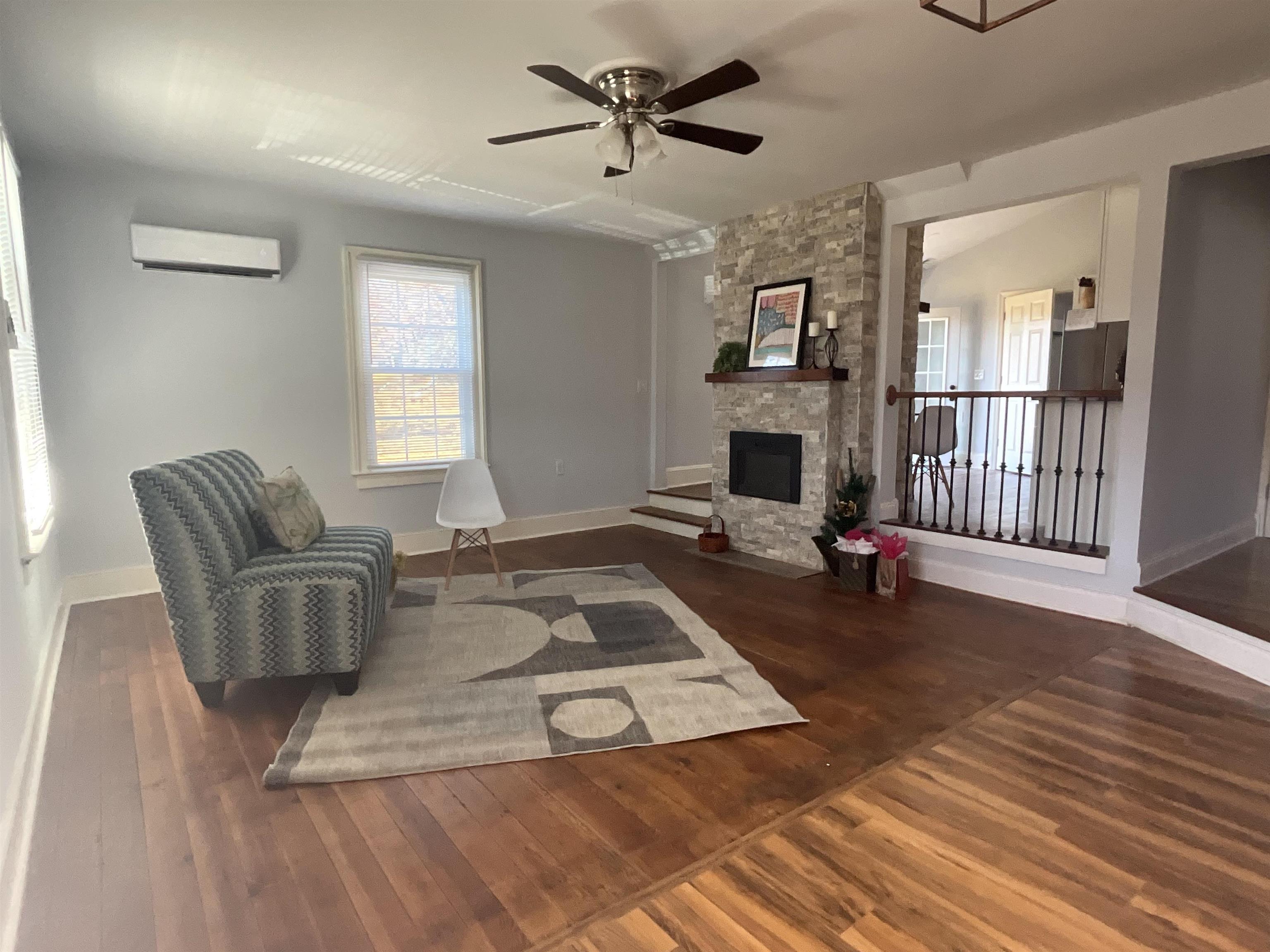 919 Stuart Street Staunton, VA 24401 - Photo 11 of 27