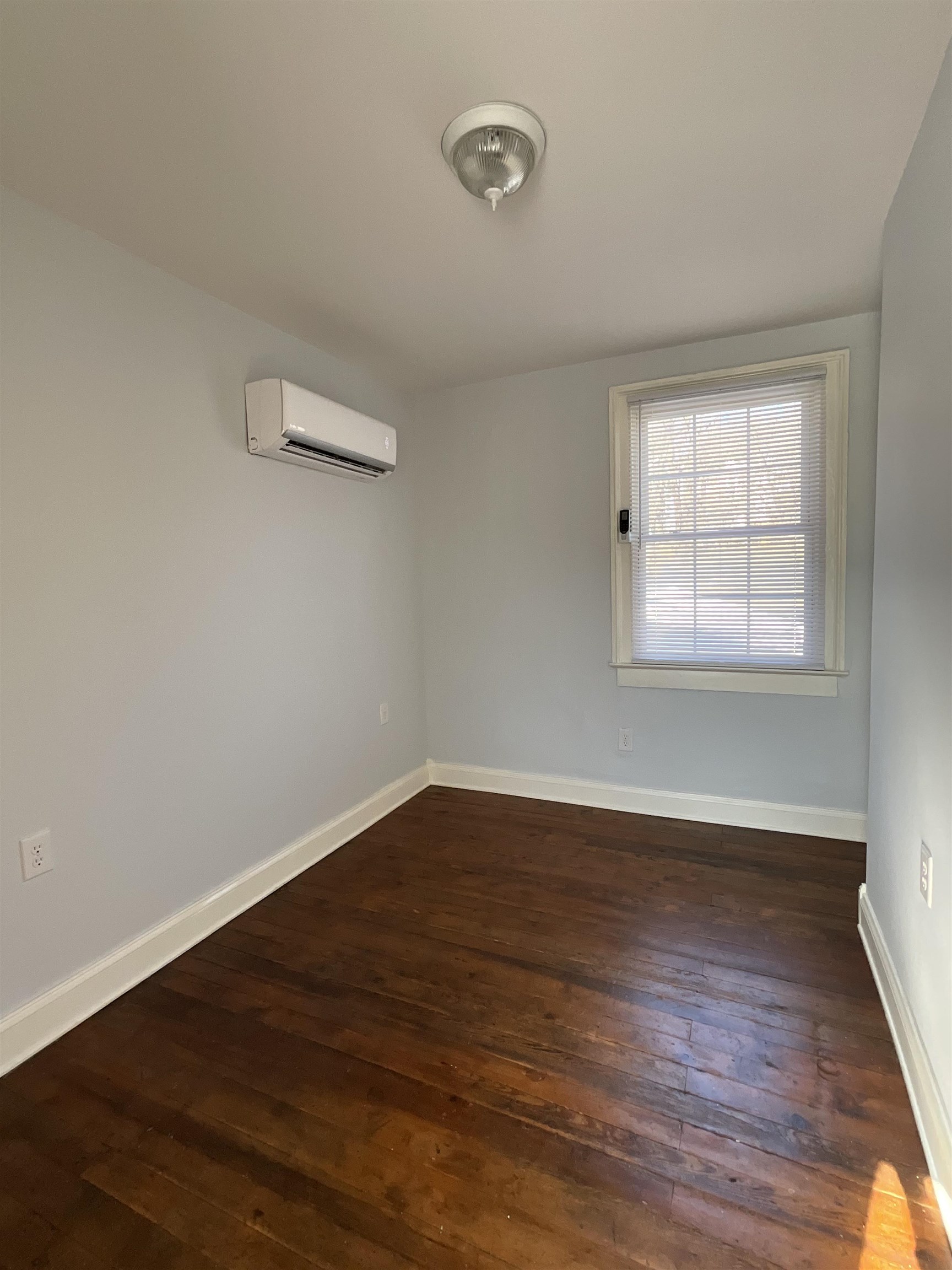 919 Stuart Street Staunton, VA 24401 - Photo 24 of 27