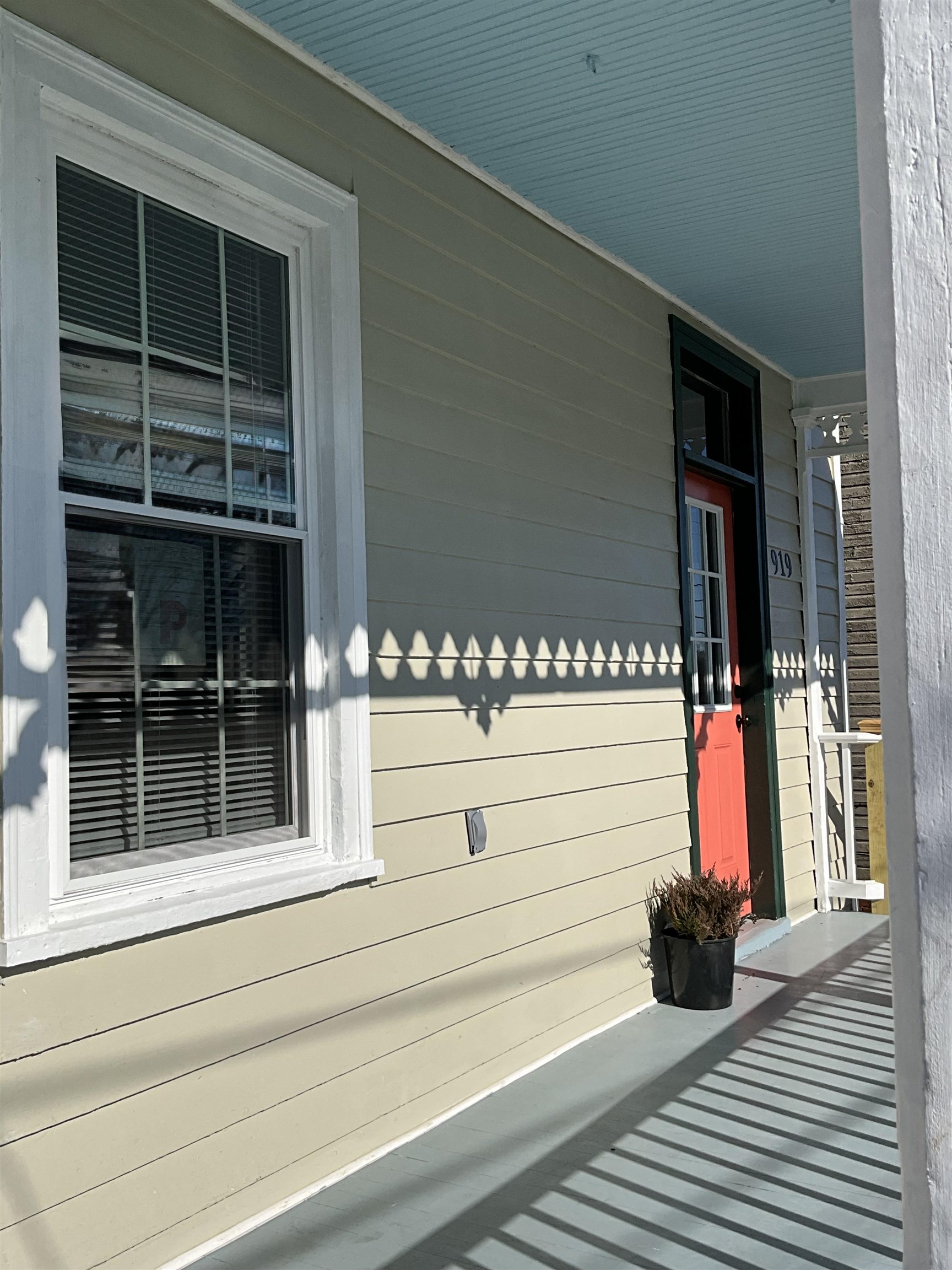 919 Stuart Street Staunton, VA 24401 - Photo 6 of 27