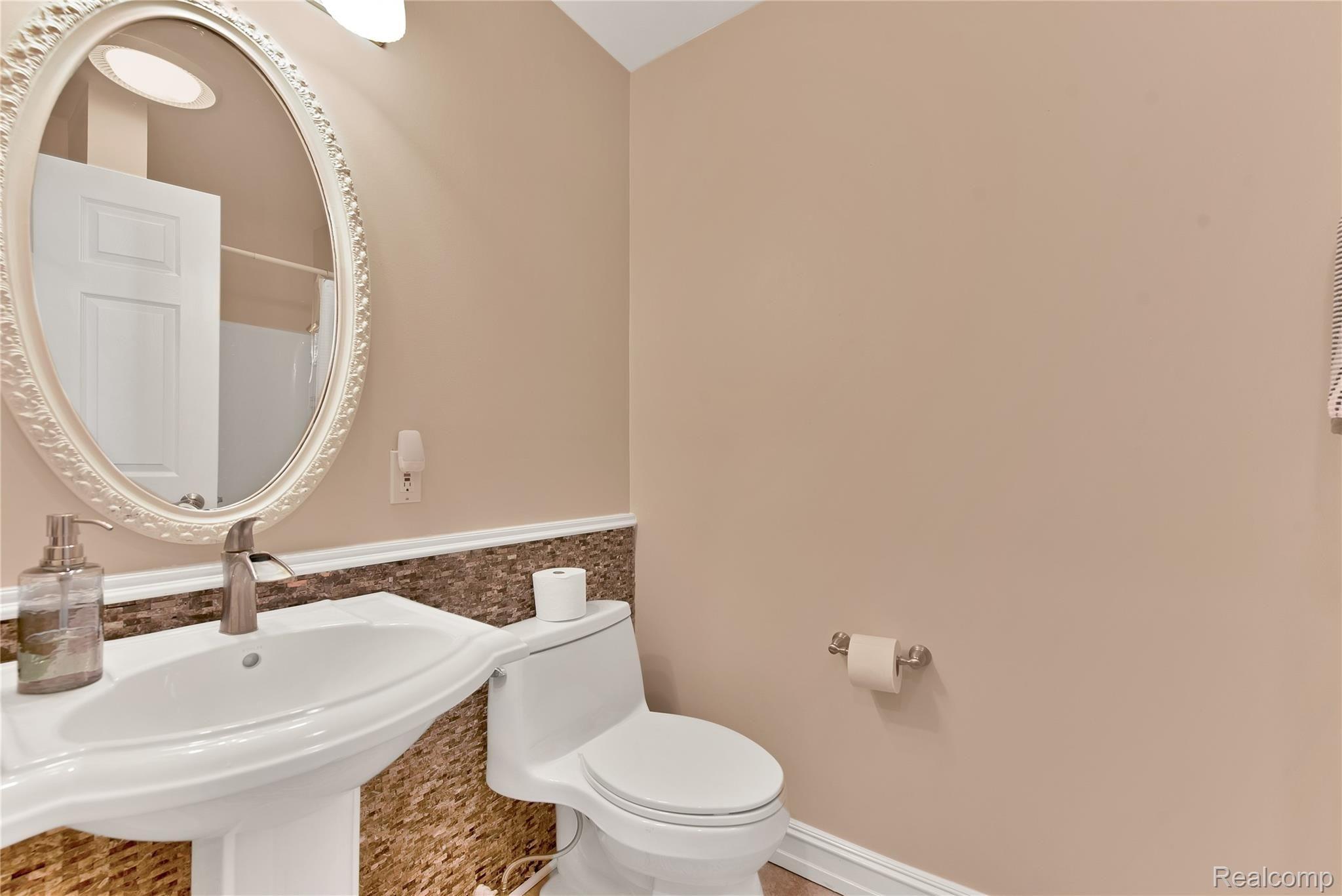 20220 Beck Road Northville, MI 48167 - Photo 14 of 55 20220 Beck Rd - HD Drone Photography-13.jpg