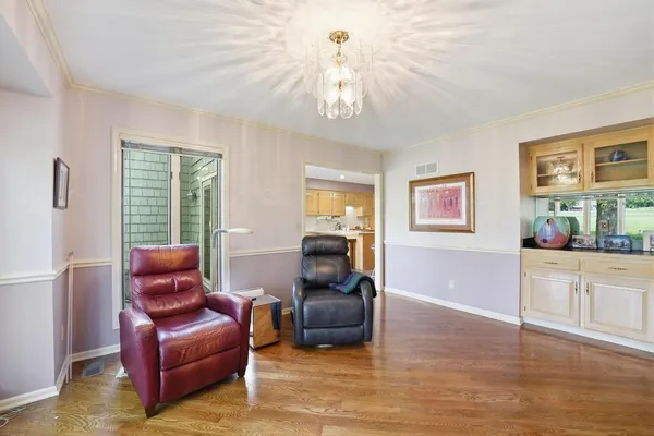 $325,000 | 12708 Baltimore Court, Kansas City, MO 64145