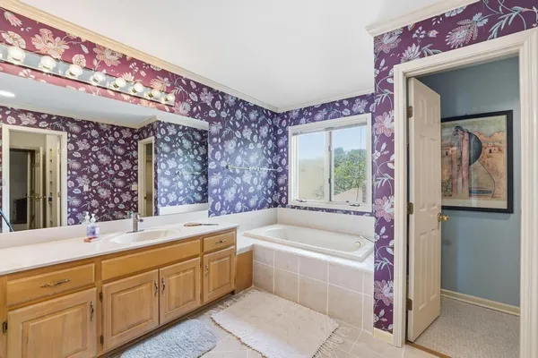 $325,000 | 12708 Baltimore Court, Kansas City, MO 64145