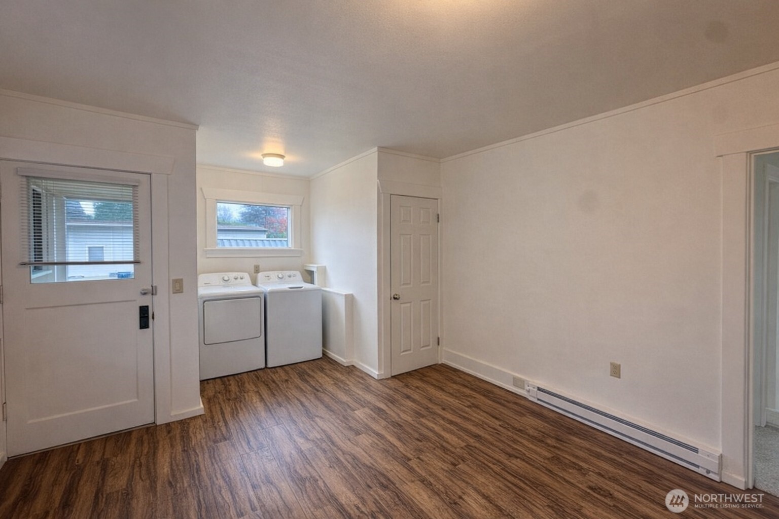 813 North 3rd Street Renton, WA 98057 - Photo 4 of 22