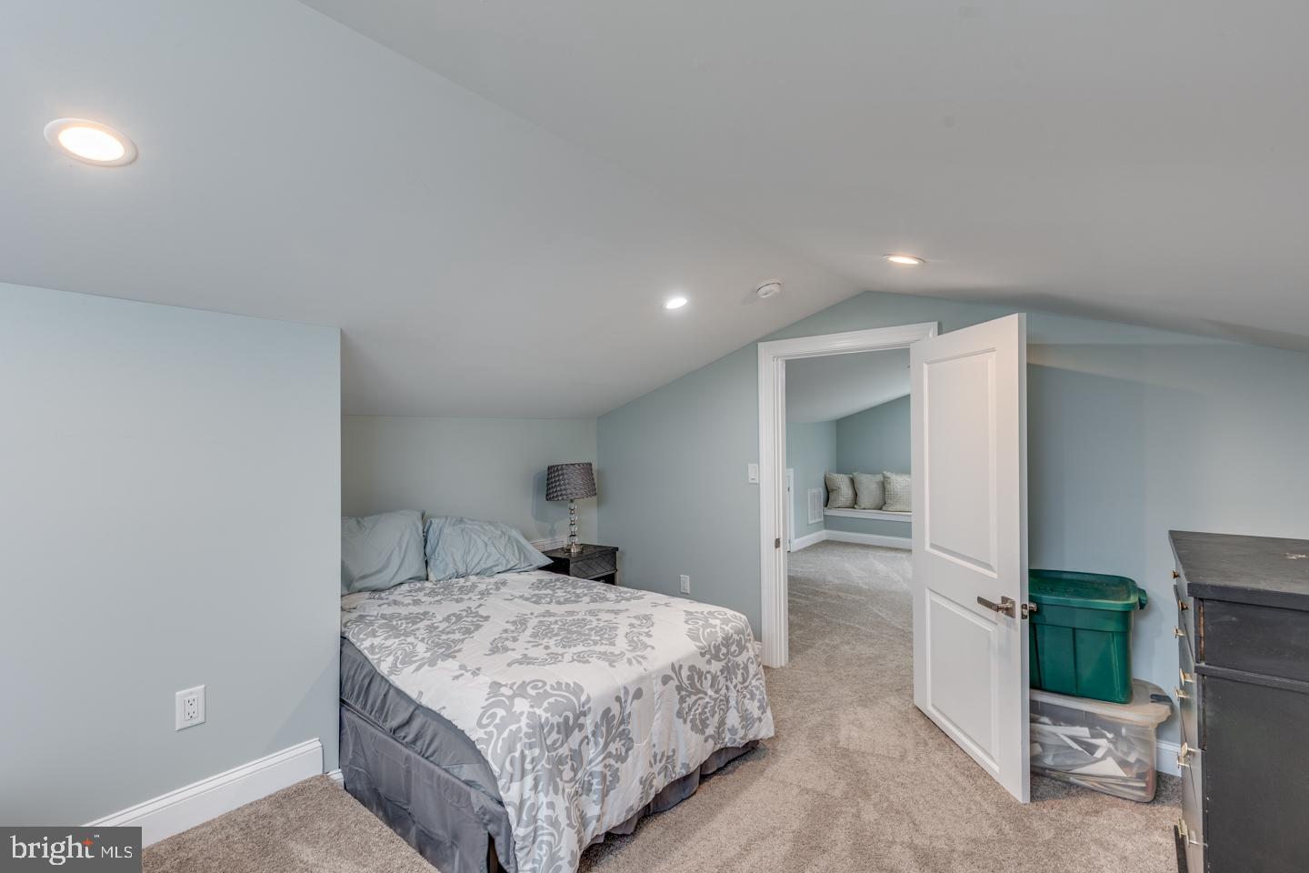 332 Juliustown Road Columbus, NJ 08022 - Photo 41 of 65 a bedroom with a large bed and a couch