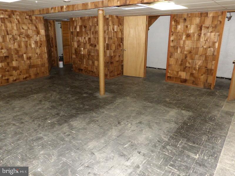 1004 Smoke Tree Road Baltimore, MD 21208 - Photo 31 of 35 Basement