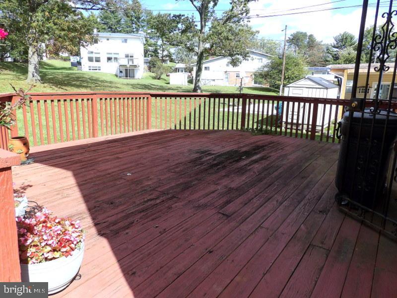 1004 Smoke Tree Road Baltimore, MD 21208 - Photo 7 of 35 Gallery Image 7
