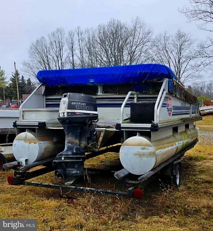 $225,000 | 77 Park Boulevard, Falling Waters, WV 25419