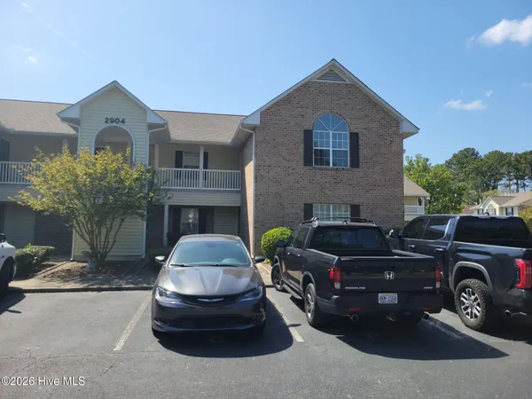$1,200 | 2904 Mulberry Lane, Unit F, Greenville, NC 27858