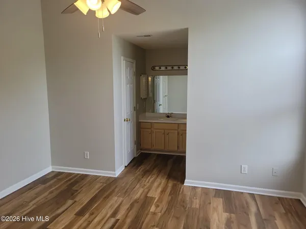 $1,200 | 2904 Mulberry Lane, Unit F, Greenville, NC 27858