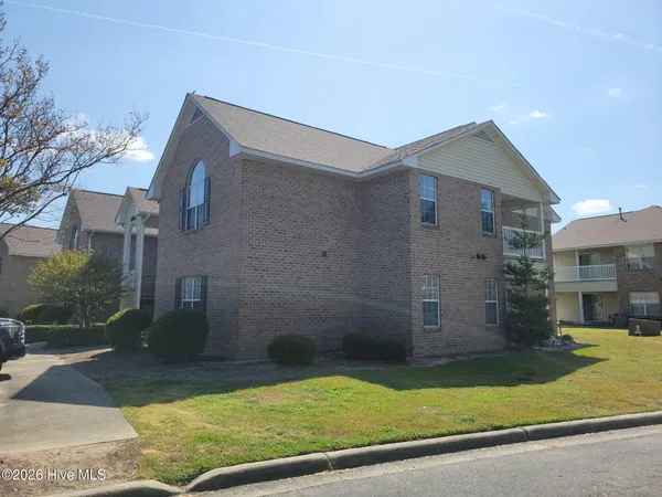 $1,200 | 2904 Mulberry Lane, Unit F, Greenville, NC 27858