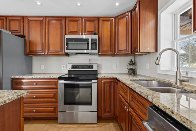 $348,000 | 172 Nh-rte 123, Marlow, NH 03456