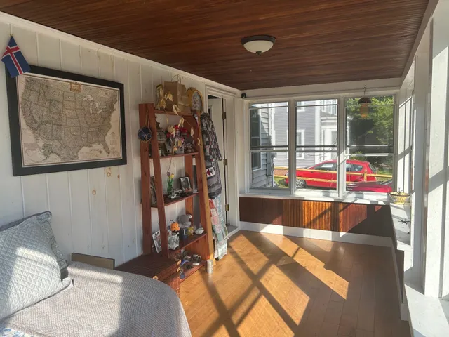 $350,000 | 172 Nh-rte 123, Marlow, NH 03456