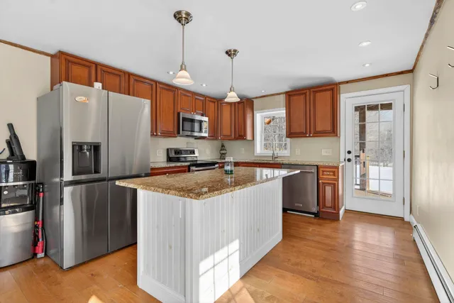 $348,000 | 172 Nh-rte 123, Marlow, NH 03456